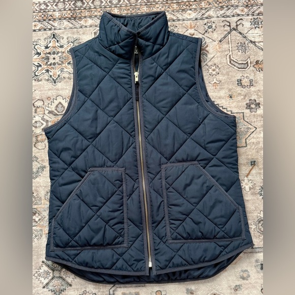 J. Crew Mercantile Quilted Navy Blue Puffer Vest - Small - Picture 2 of 5